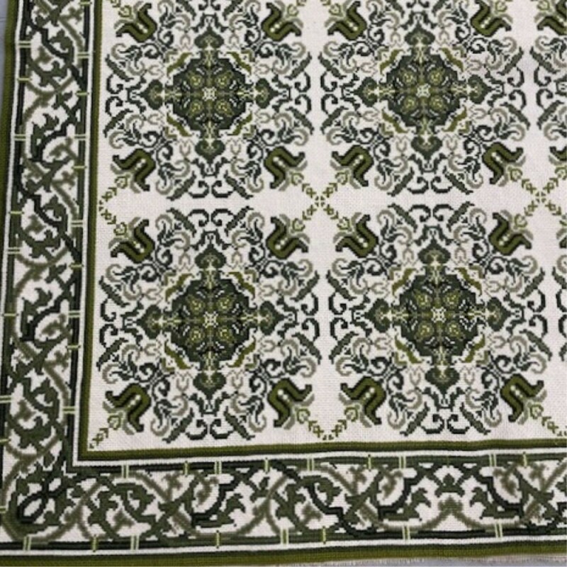 Tapete Amarelado 2,74 x 1,77 